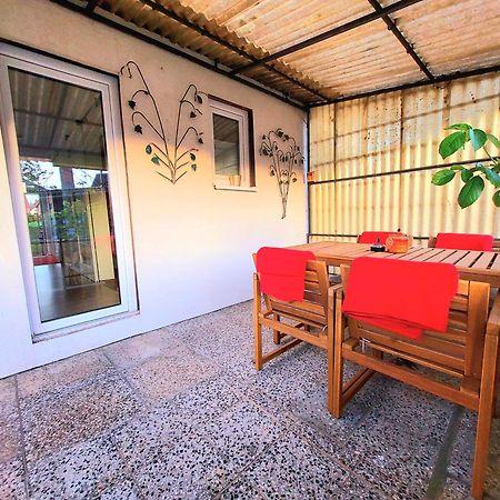 Ferienhaus Luise นอยชเตรลิทซ์ ภายนอก รูปภาพ