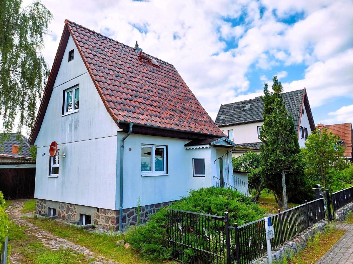 Ferienhaus Luise นอยชเตรลิทซ์ ภายนอก รูปภาพ